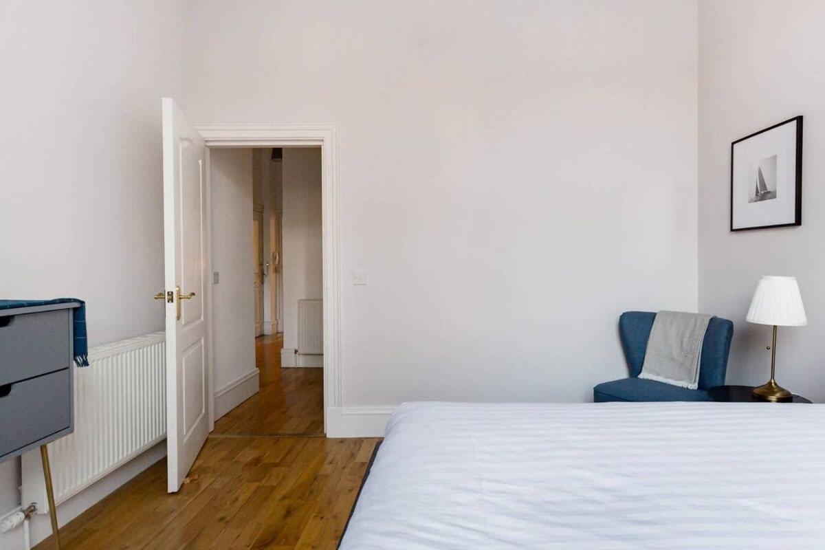 Incredible Contemporary Flat In Heart Of West End Apartamento *
